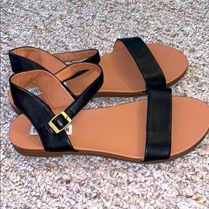 Steve Madden women’s sandals black 9.5